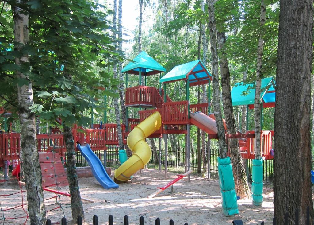 Resort Piaseczno Rozpłucie Exteriér fotografie