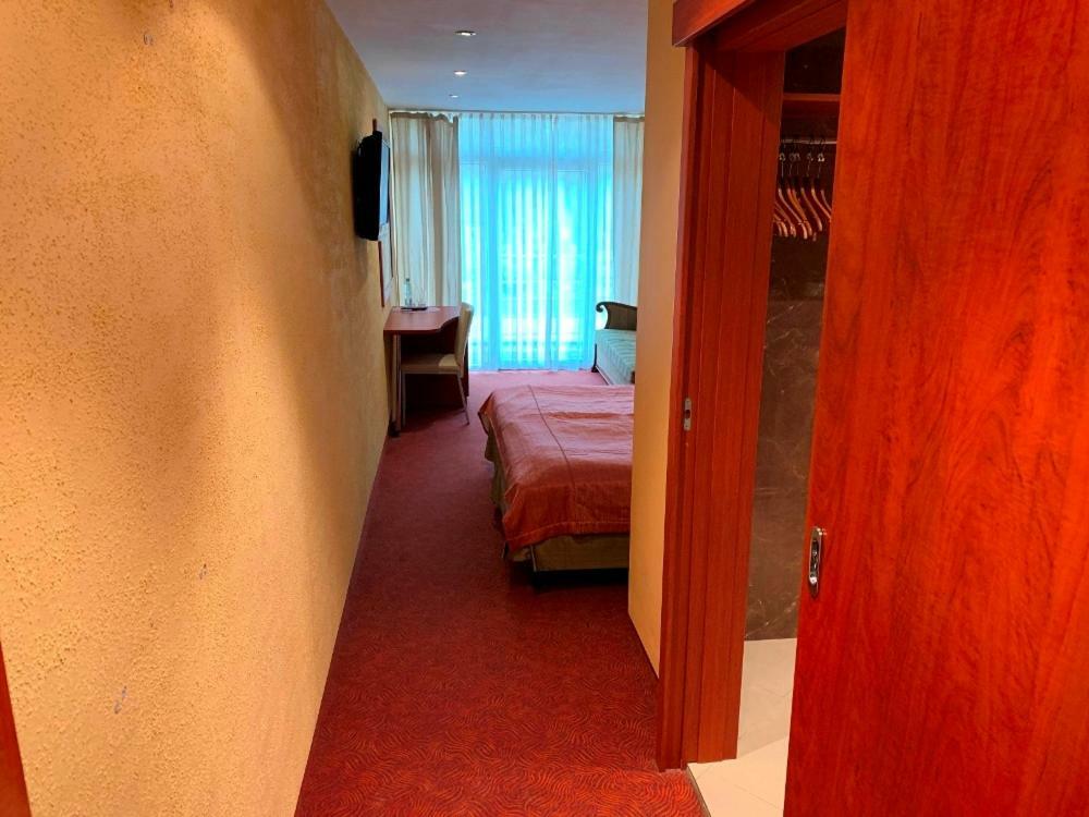 Resort Piaseczno Rozpłucie Exteriér fotografie