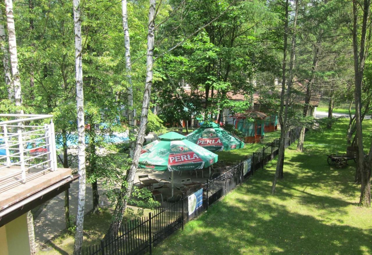 Resort Piaseczno Rozpłucie Exteriér fotografie